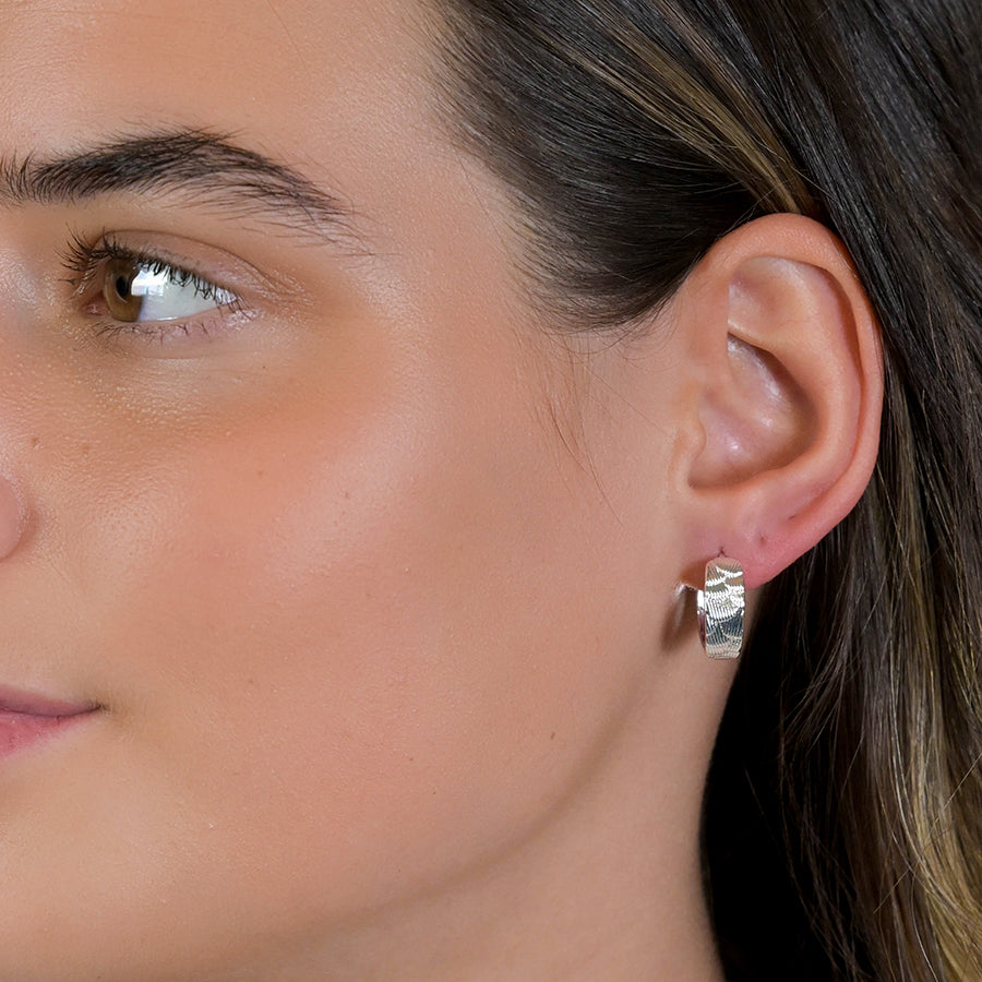 Silver Plated Scallop Embossed Huggie Hoop Earrings