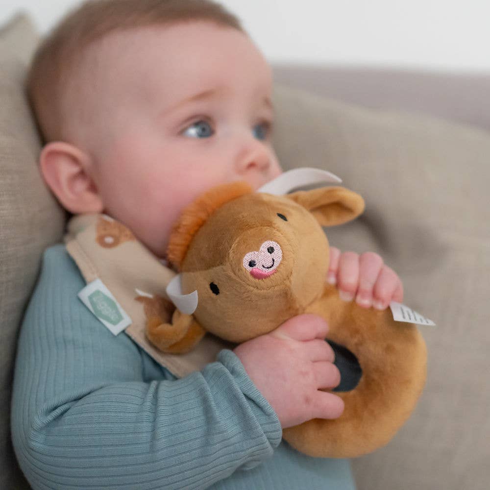 Highland Cow Plush Baby Rattle – Soft Sensory Toy