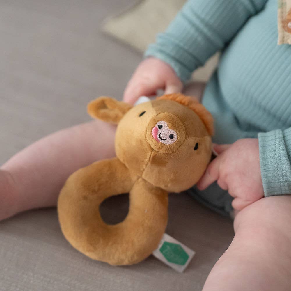 Highland Cow Plush Baby Rattle – Soft Sensory Toy