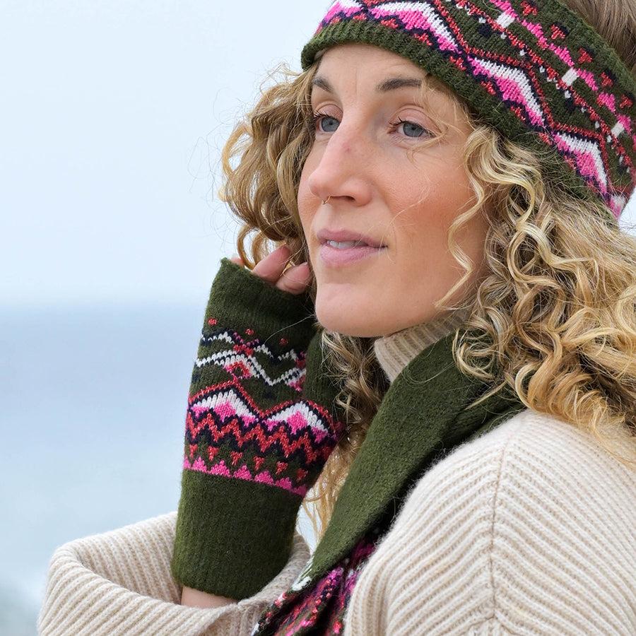 Deep Khaki & Pink Fair Isle Fingerless Wrist Warmers
