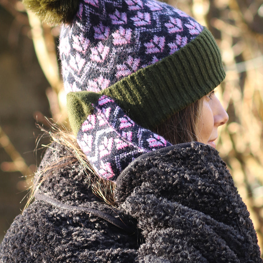 Deep Khaki and Lilac Scandi Knit Mittens