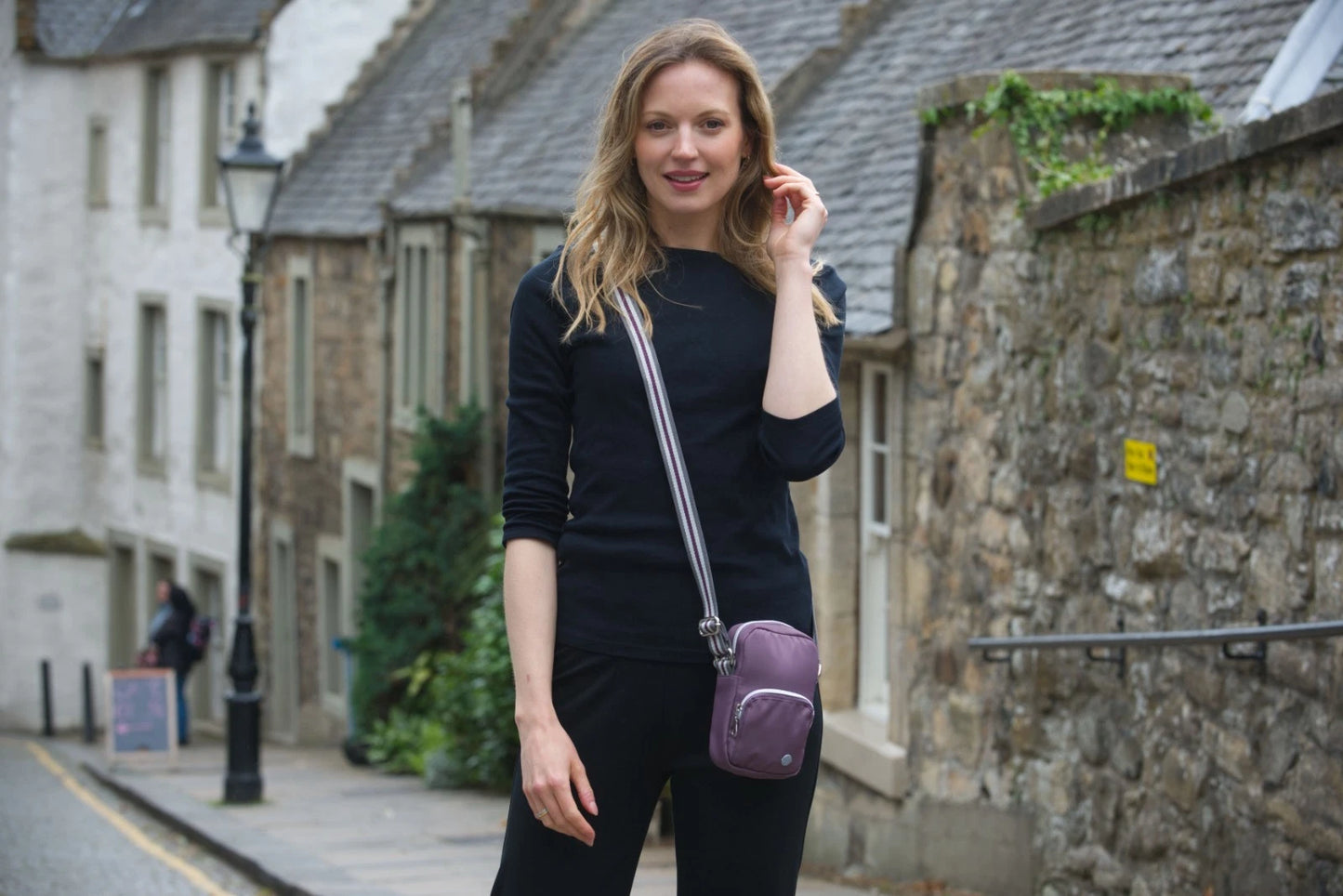 Earth Squared Voyage Mini Crossbody Pouch Bag - Berry