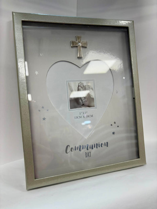 First Holy Communion Photo Frame | 5" x 7" with Heart Mount