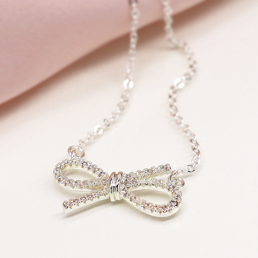 Silver-Plated Crystal Gift Bow Necklace – Elegant Pendant Necklace