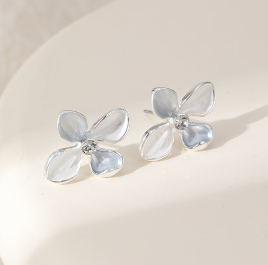 Silver-Plated Stud Earrings – Pearlescent Flower Design