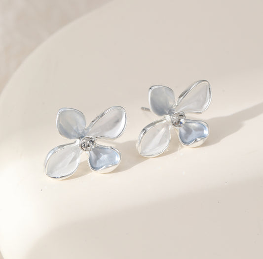 Silver-Plated Stud Earrings – Pearlescent Flower Design