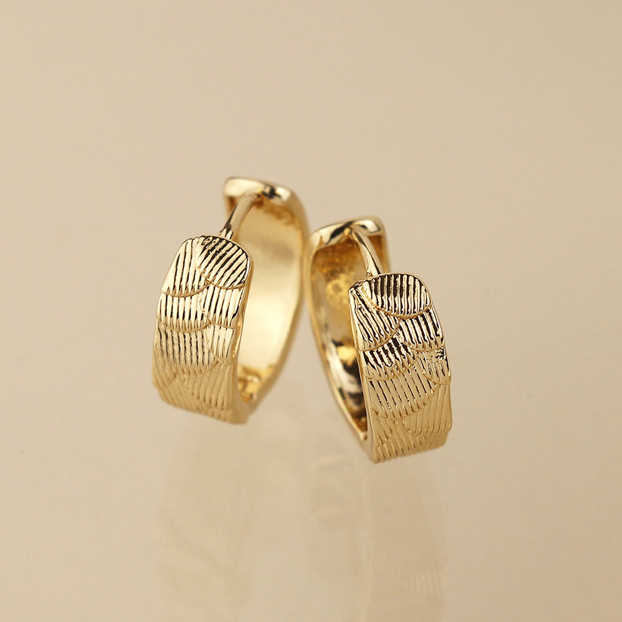 Gold Plated Scallop Embossed Huggie Hoop Earrings