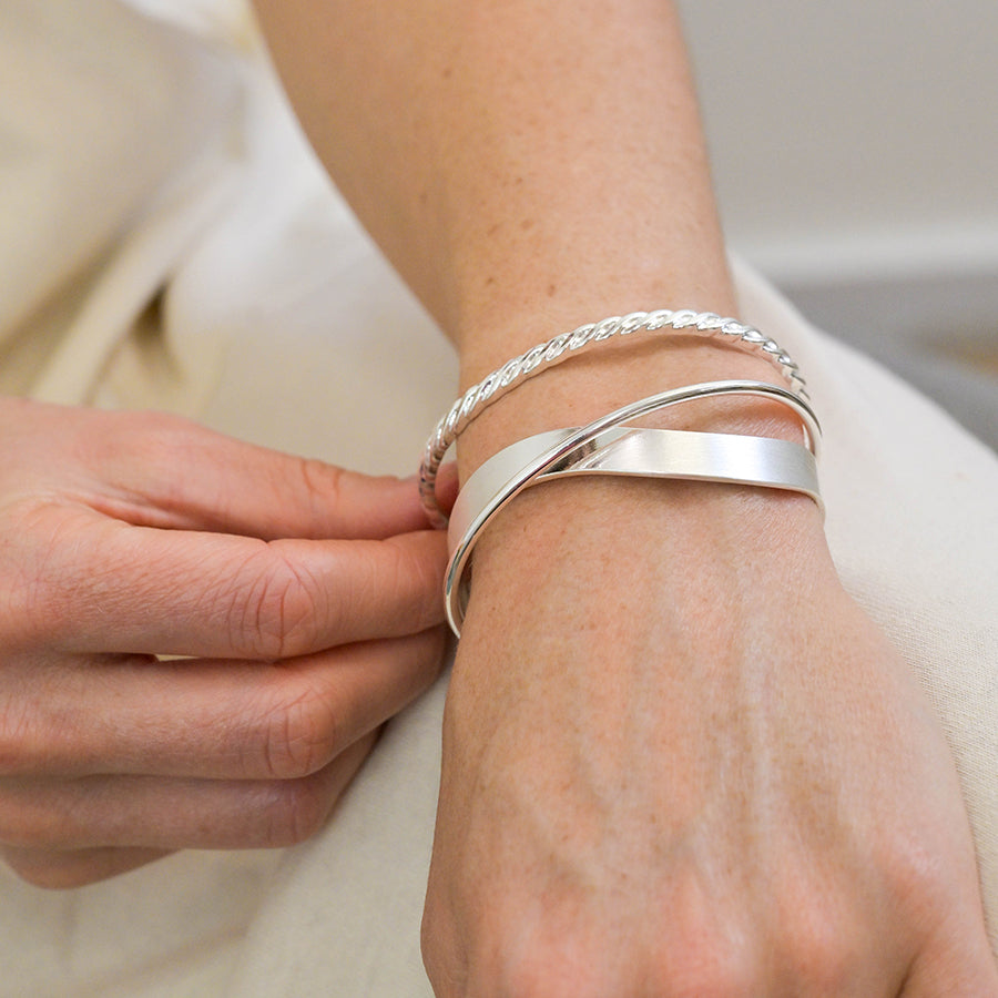 Silver plated twist braid bangle
