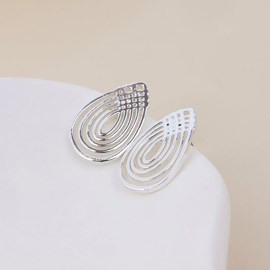 Deco silver plated deco lattice teardrop stud earrings