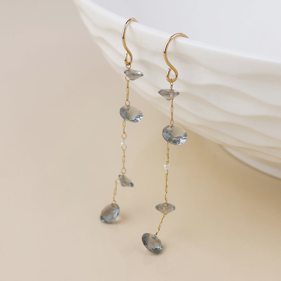Lyra golden chain earrings with smoky crystal drops and pearls