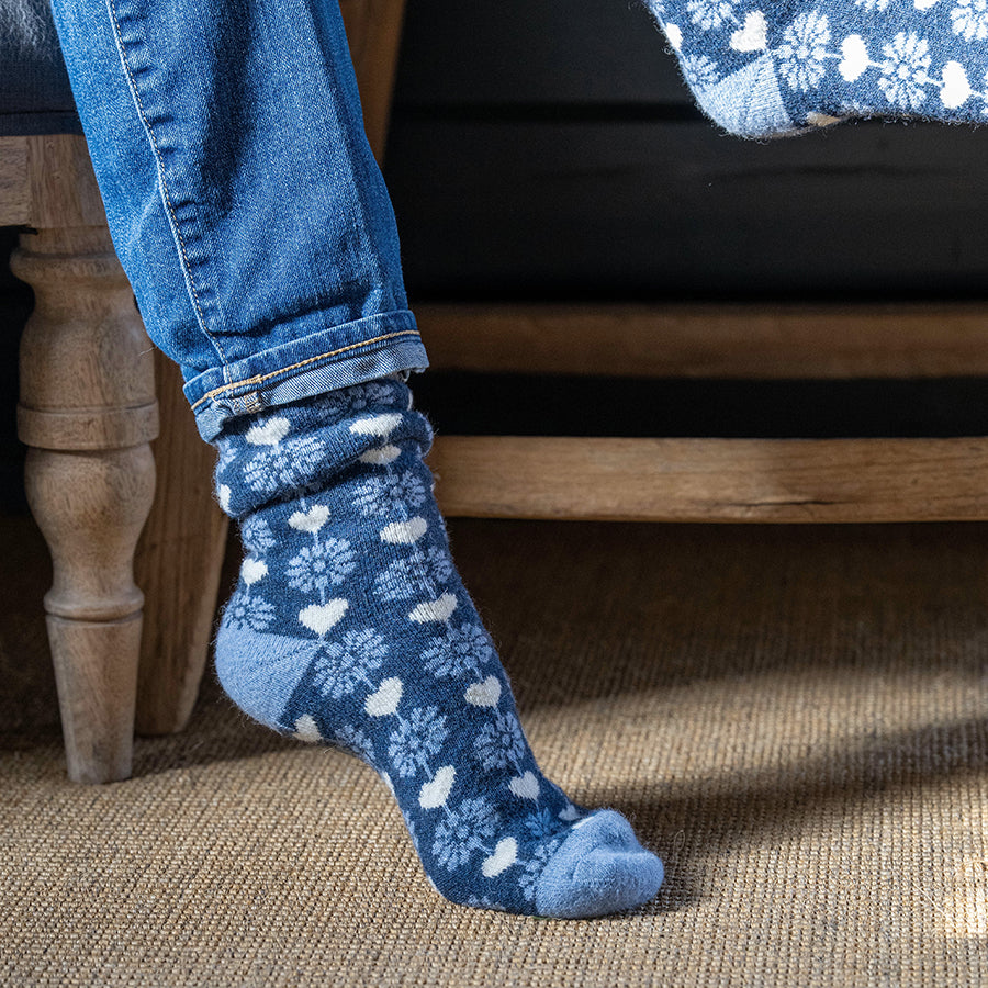 Blue mix flower and heart socks