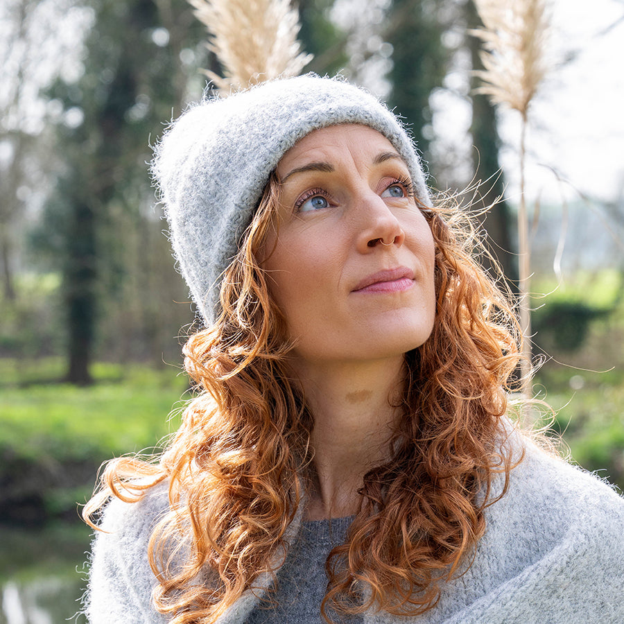 Ashleigh grey marl knit beanie hat