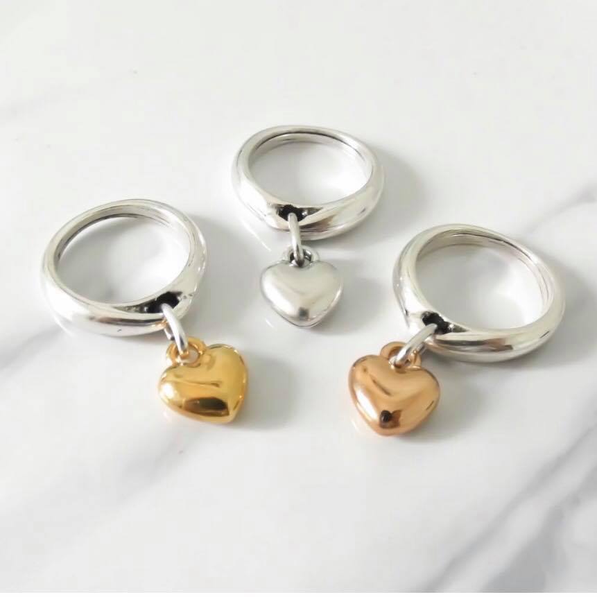 Orli Solid Band with Gold Puff Heart Ring