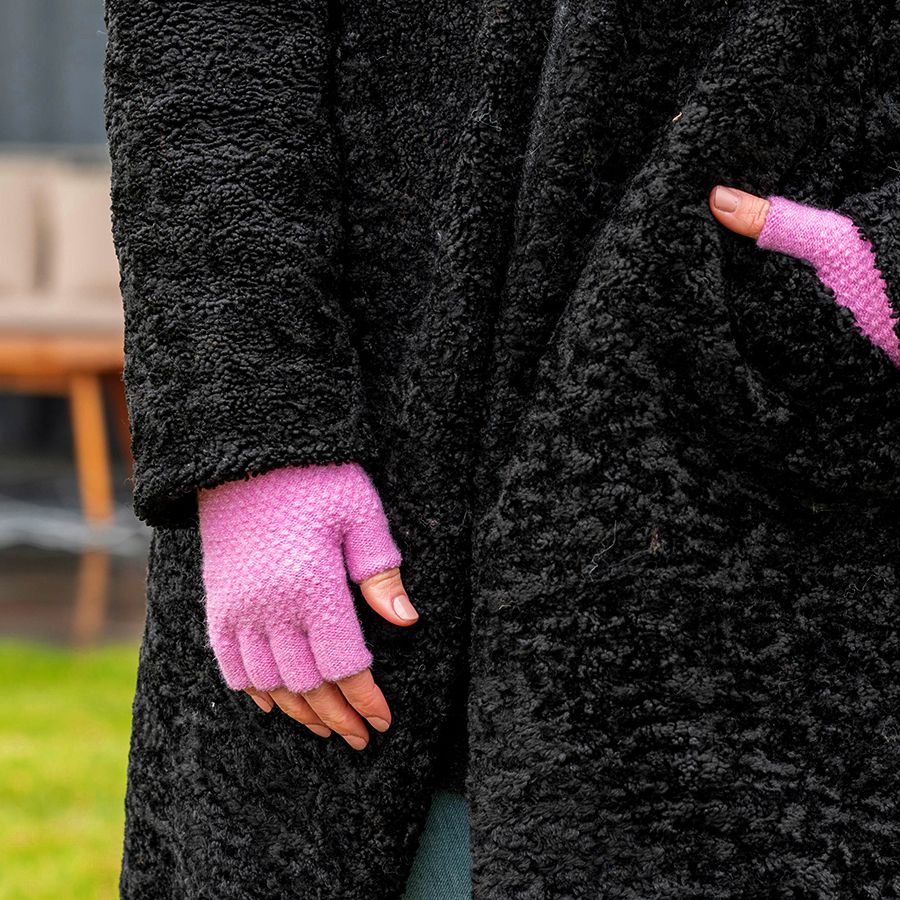 POM Mauve pink fingerless gloves