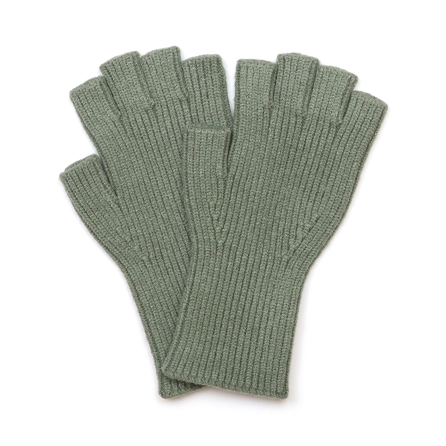 Yasmin recycled blend muted sage fingerless gloves