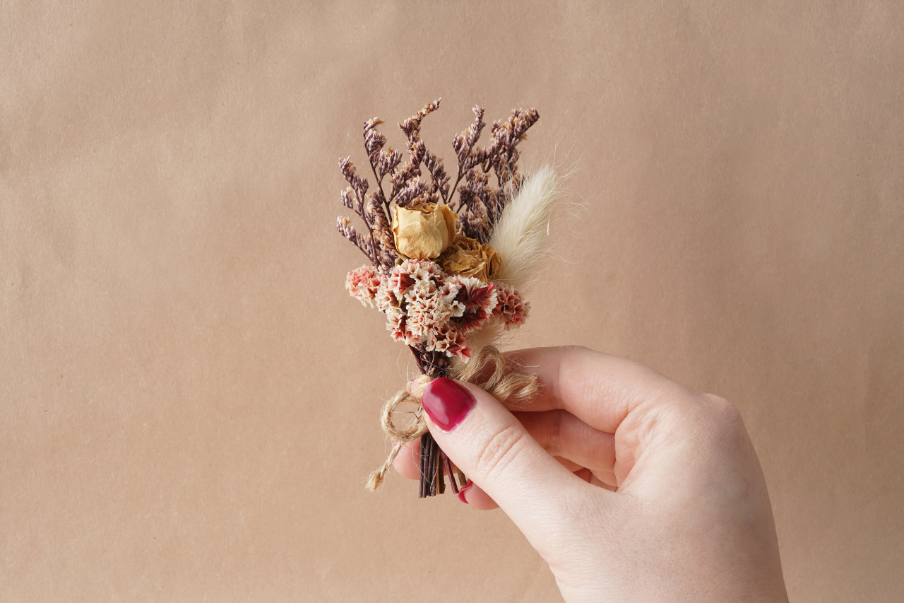 Mini Dried Flowers for Bud Vases