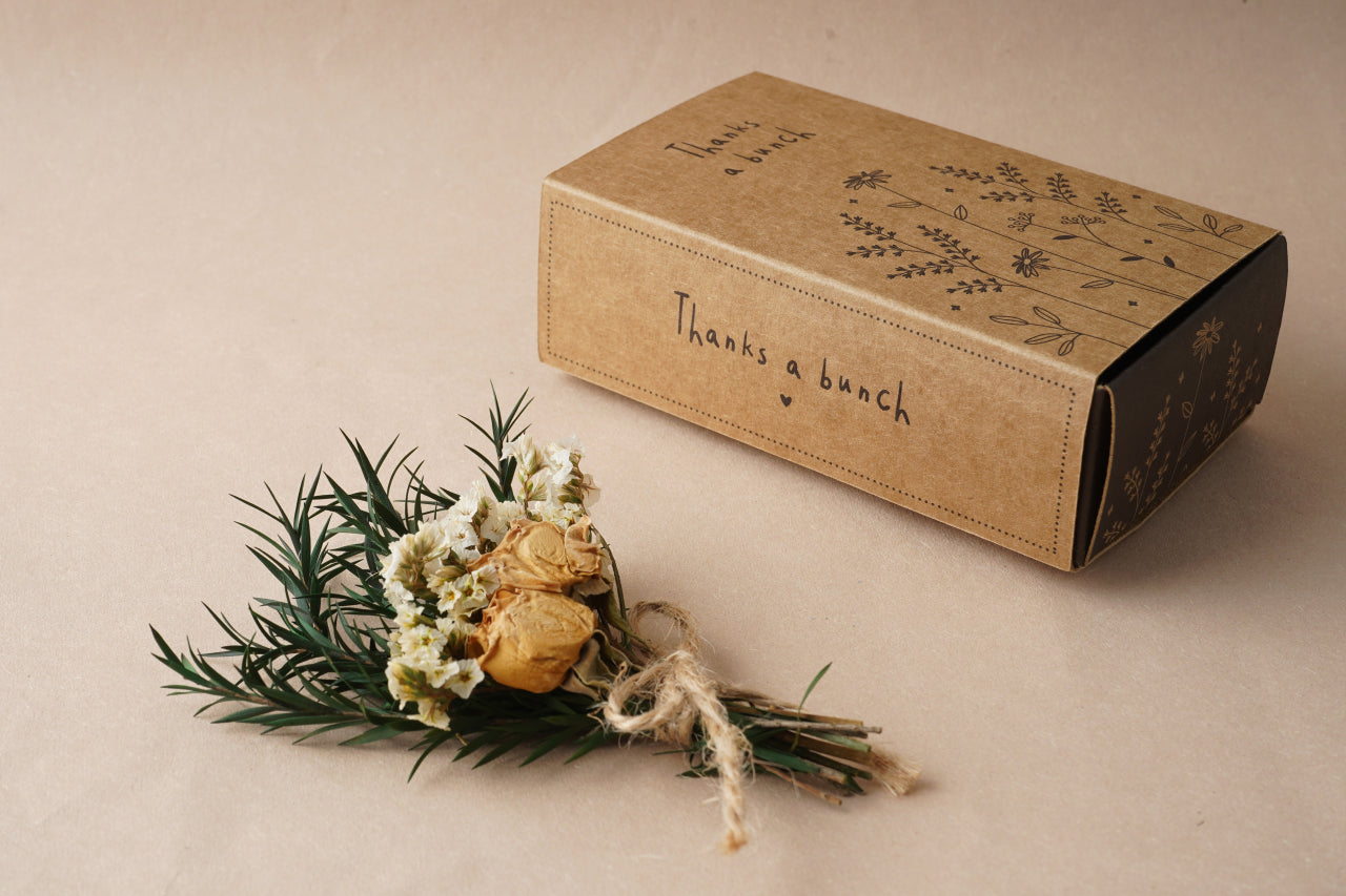 Mini Dried Flowers for Bud Vases