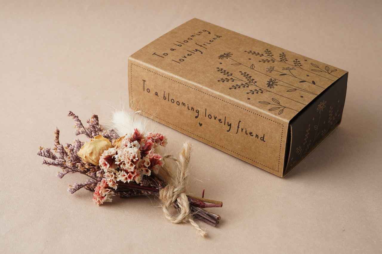 Mini Dried Flowers for Bud Vases
