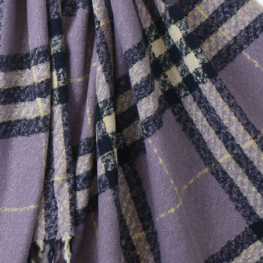 Lavender Blanket Scarf with Tassel Fringe – Soft Winter Scarf in Purple Check Design