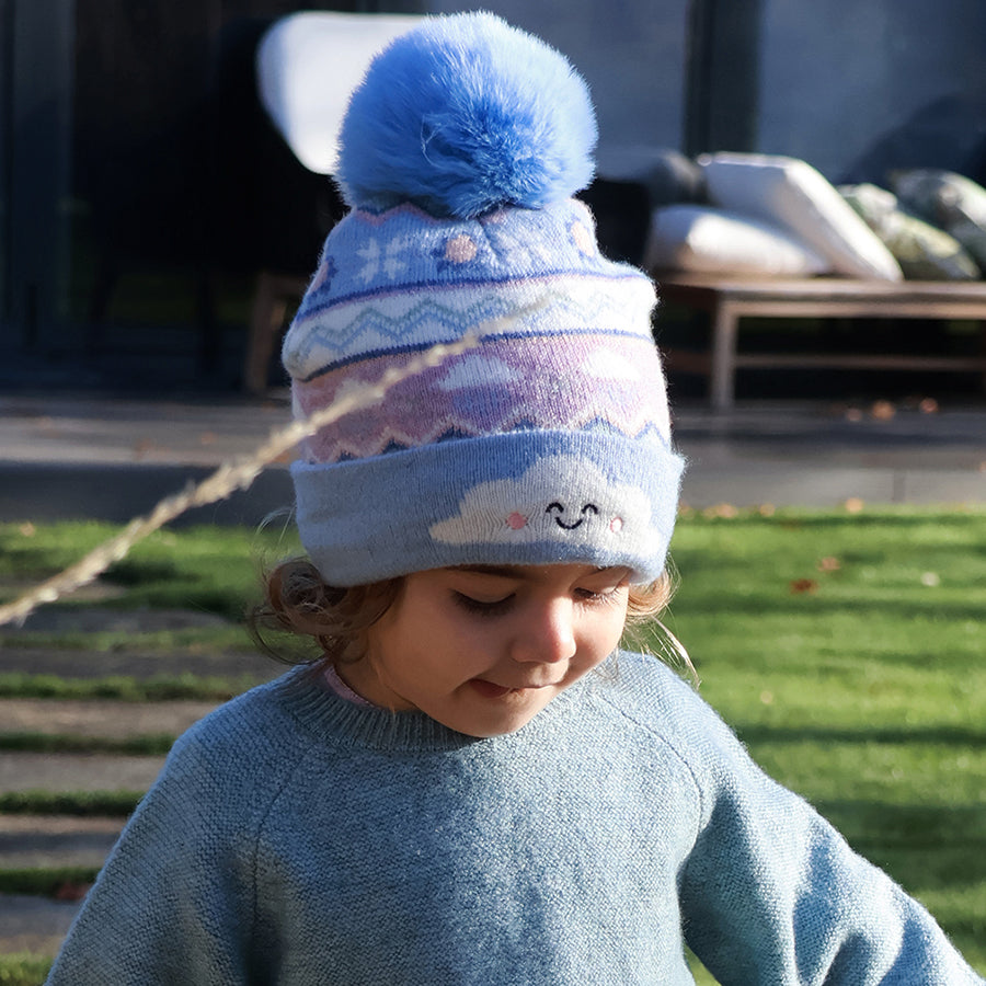 Over the rainbow - aurora blue mix happy cloud hat