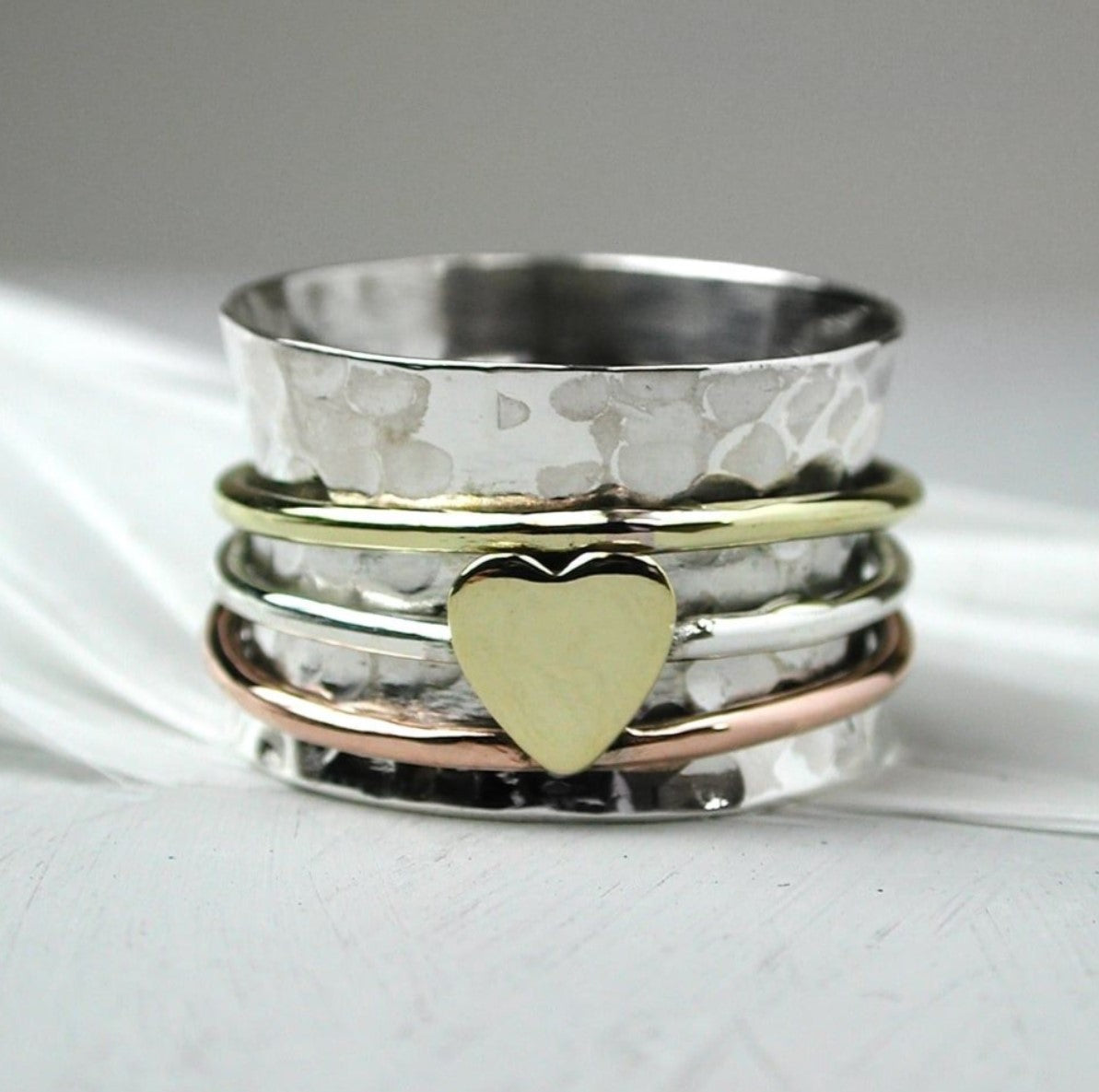 POM Sterling Silver Spinning Ring With Single Golden Heart