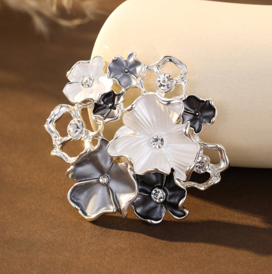 Silver Plated Magnetic Brooch - Blue Flower