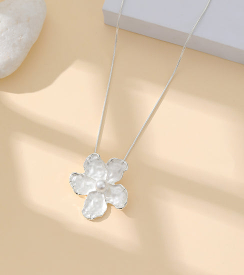 Silver-Plated Necklace with White Flower Pendant and Pearl - Gracee Jewellery