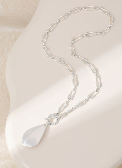 Silver Plated Pendant Necklace