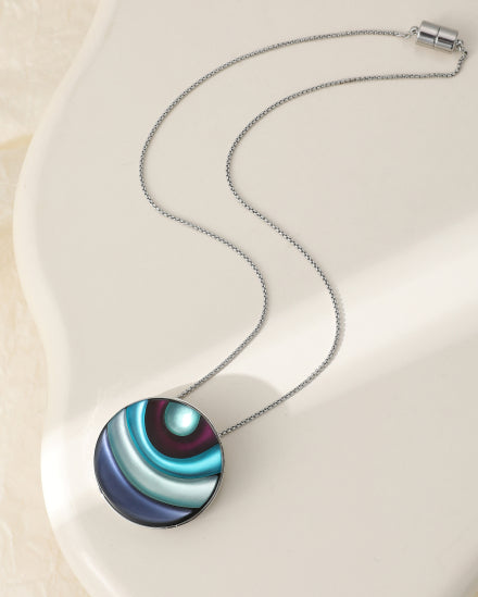 Silver Plated Pendant Necklace with Magnetic Fastening